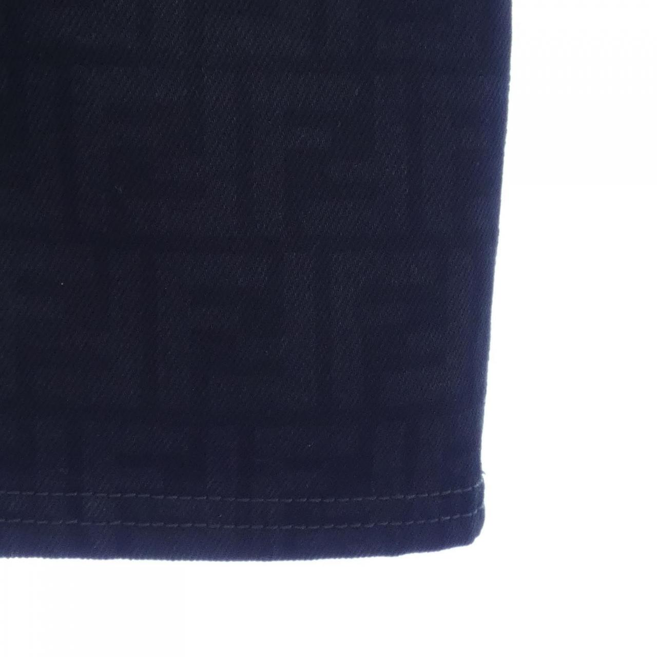 フェンディ FENDI FLQ583 AT1B スカート