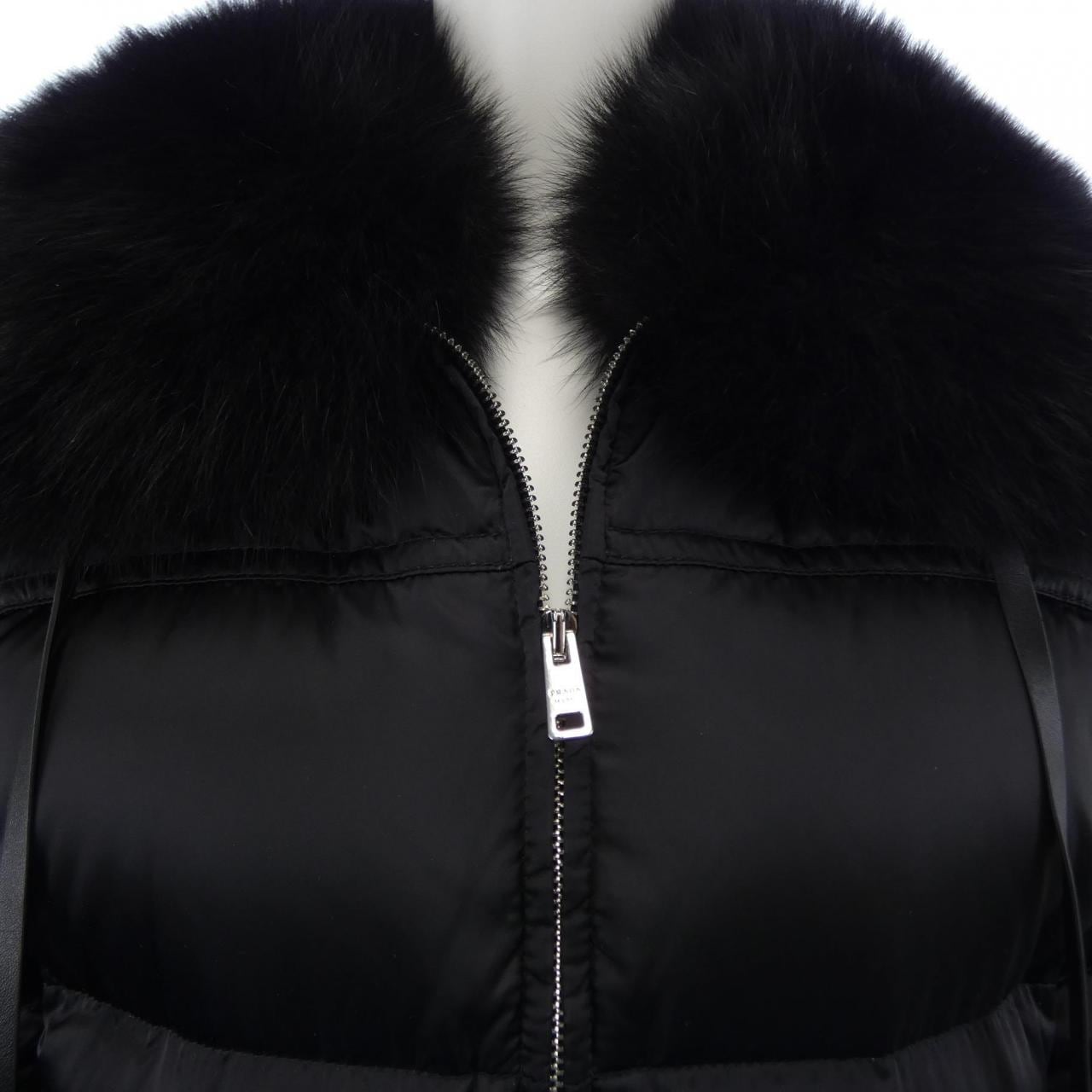 プラダ PRADA 29X275 R182 R0K ダウンジャケット