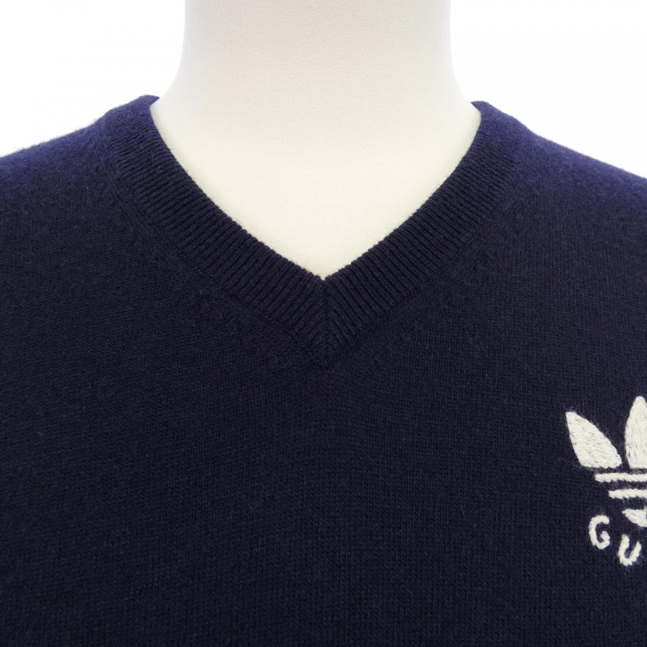 グッチ GUCCI ADIDAS 700445 KXCH9 ニット