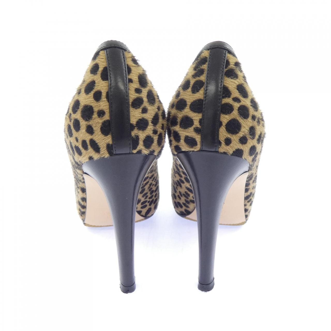 ジャンヴィトロッシ GIANVITO ROSSI パンプス