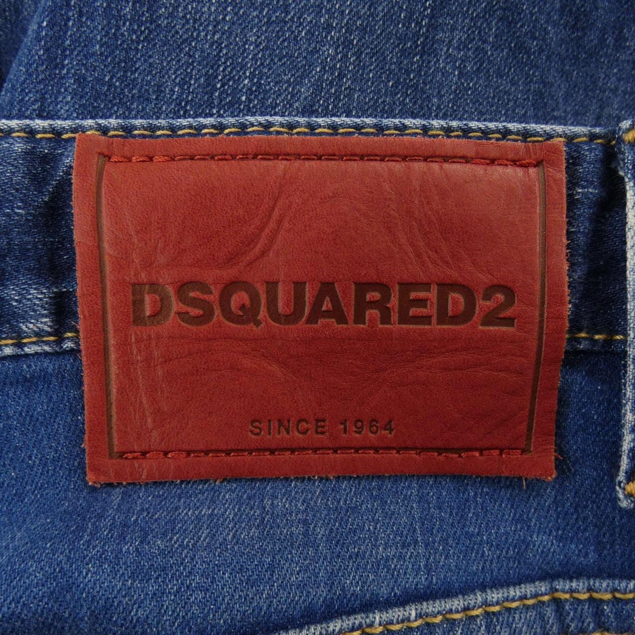 ディースクエアード DSQUARED2 S71LB0384 ジーンズ