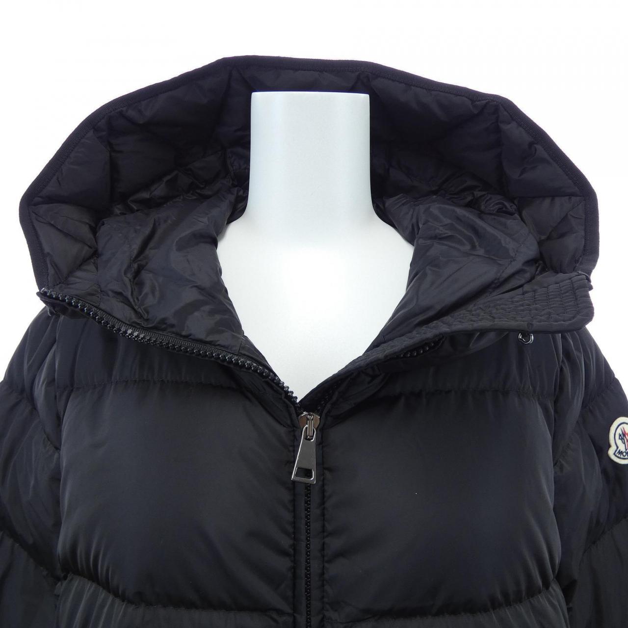 モンクレール MONCLER AVOCE ダウンジャケット