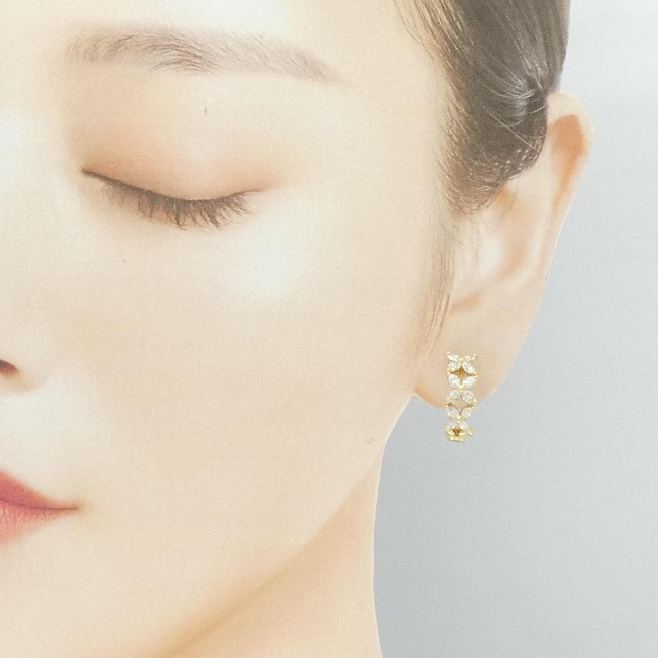 K18YG フラワー ダイヤモンド イヤリング 0.80CT