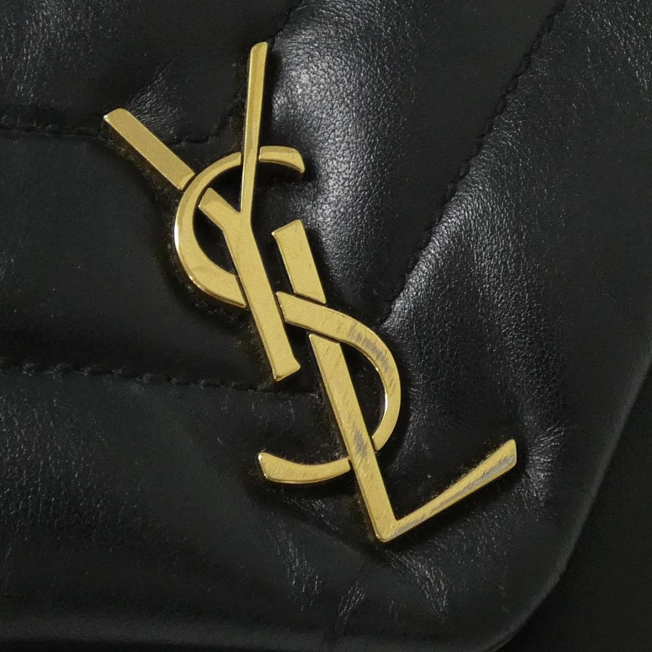 サンローラン ルル トイ バッグ 630951 DV707 ショルダーバッグ