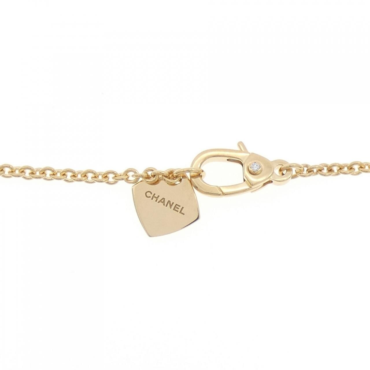 CHANEL coco crush necklace