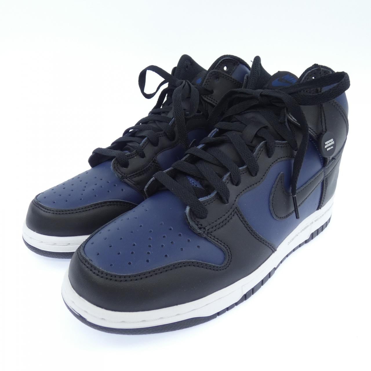 ナイキ NIKE DJ0383-400 スニーカー