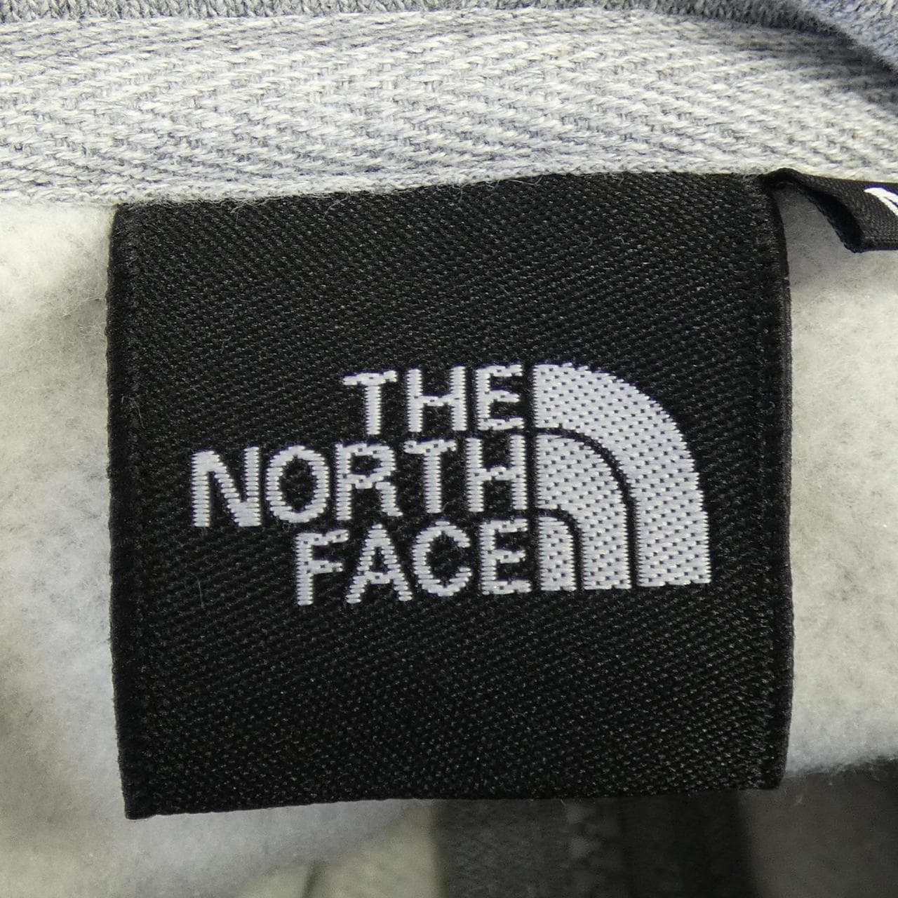 ザノースフェイス THE NORTH FACE NT62640 パーカー