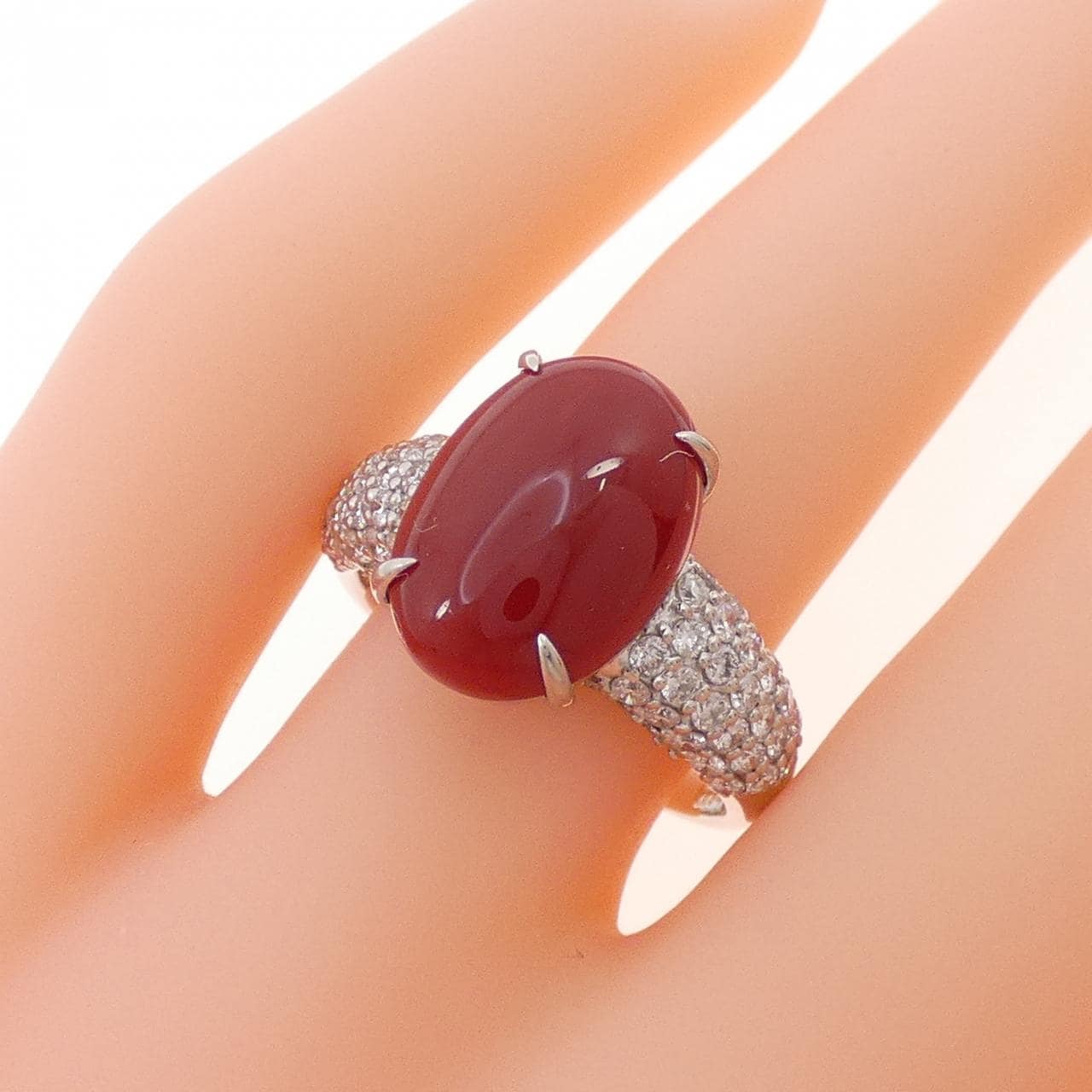 PT900珊瑚環4.57CT