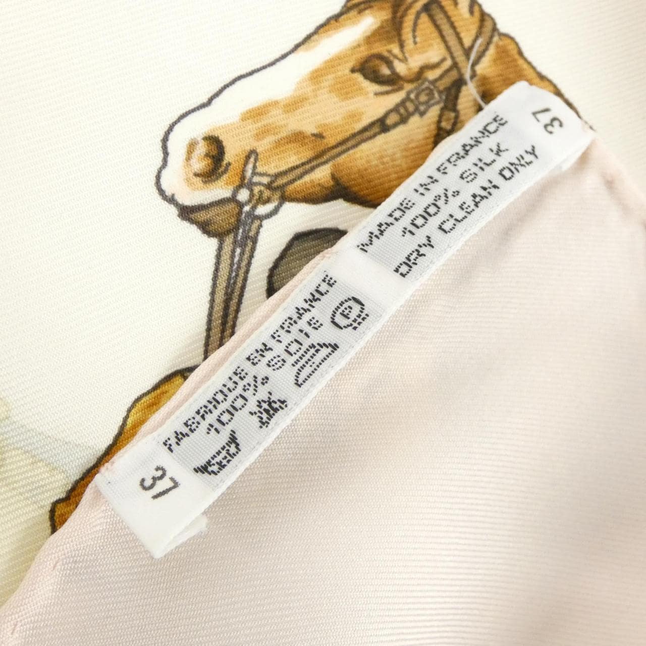 エルメス LES ROBES カレ スカーフ