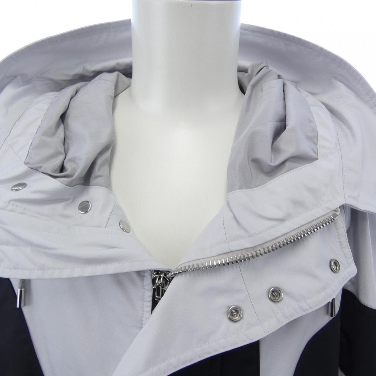 ヴァレンティノ VALENTINO UV0CJD396Q3 コート