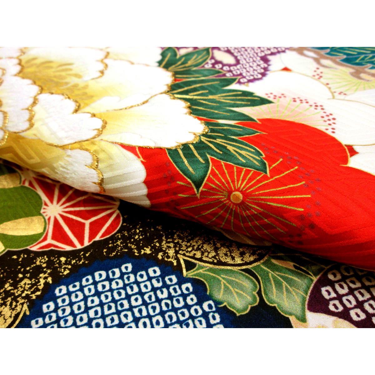 振袖　友禅金彩加工　刺繍入り　胴裏ポリエステル
