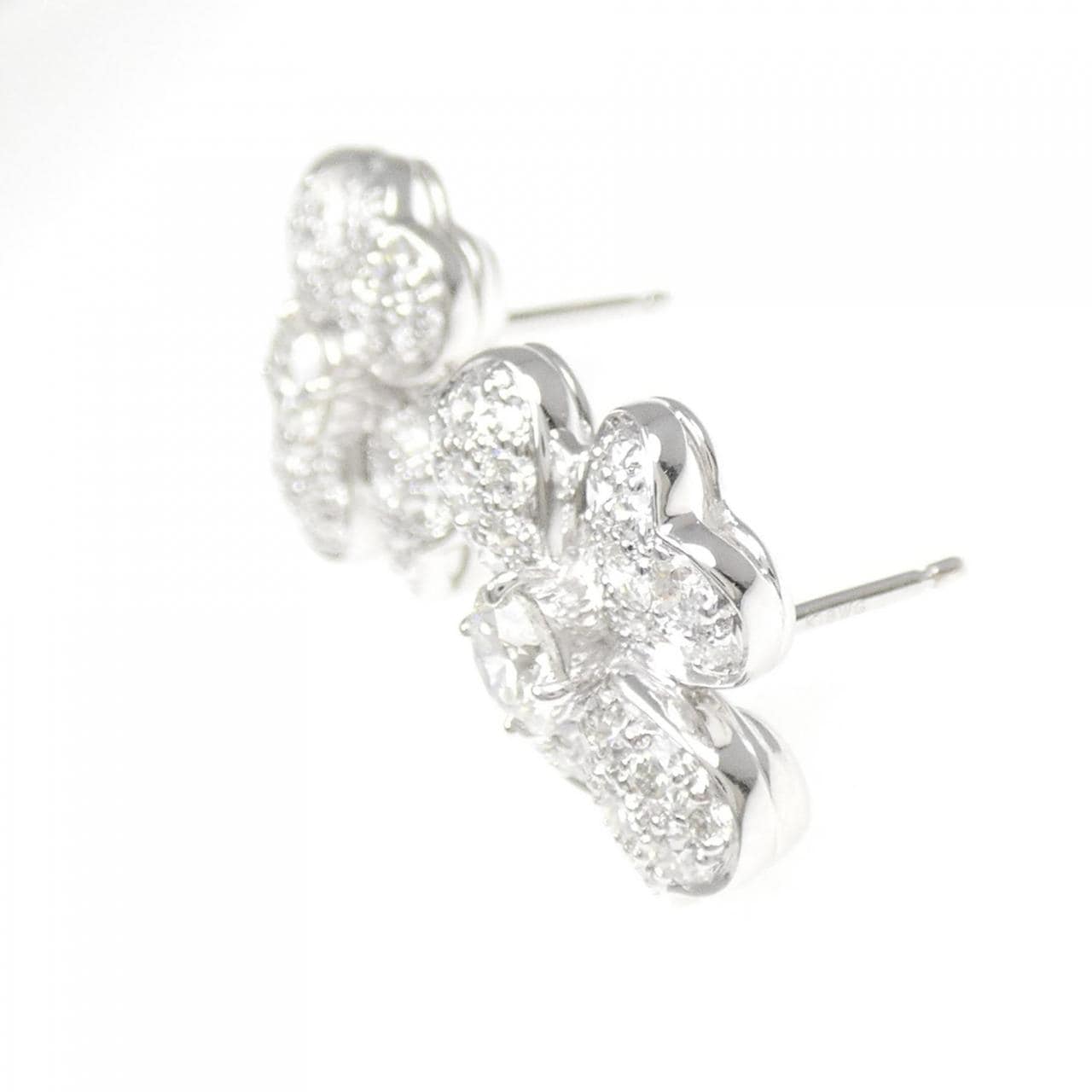 750WG/K18WG フラワー ダイヤモンド ピアス 2.92CT
