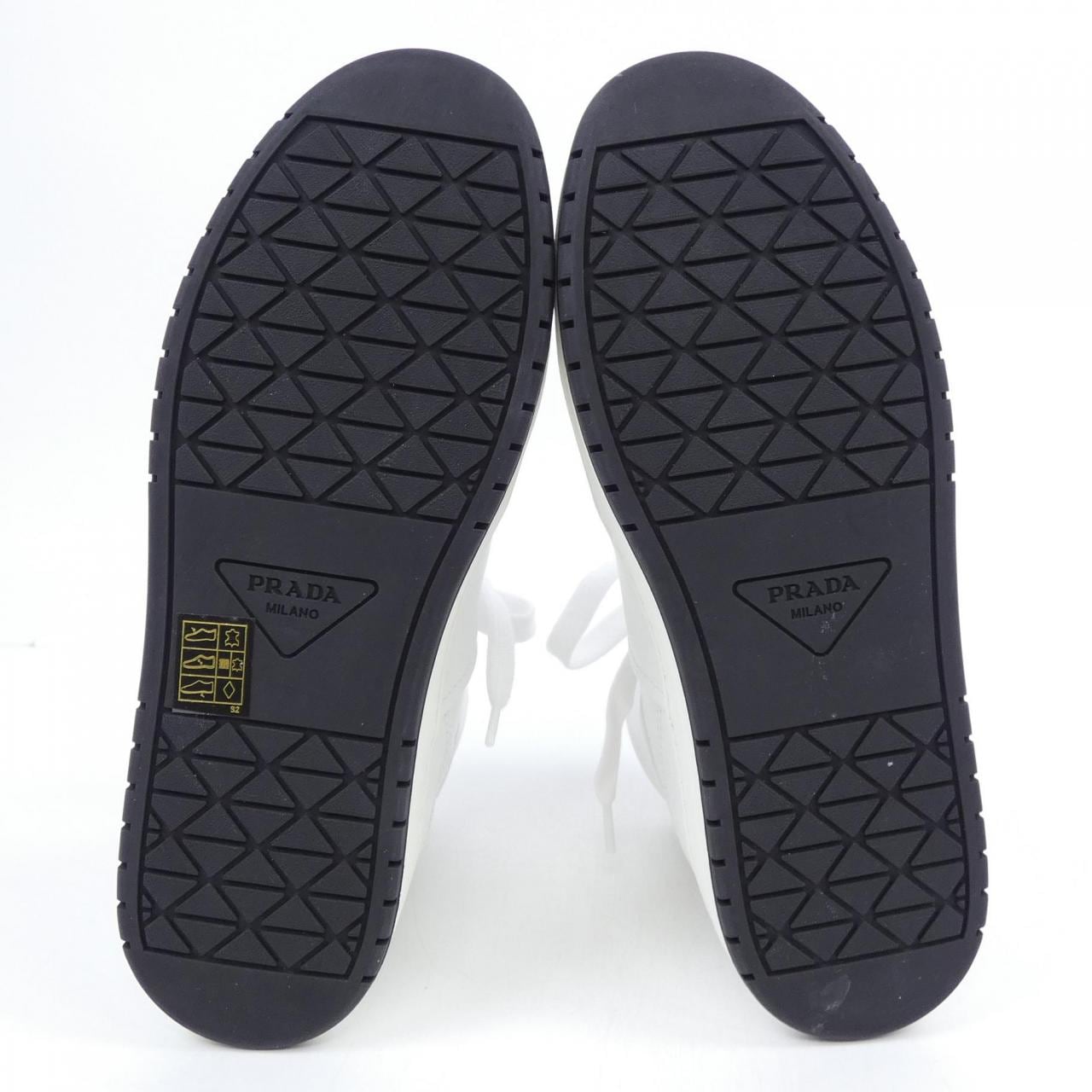 プラダ PRADA トライアングルロゴ 1T793M スニーカー