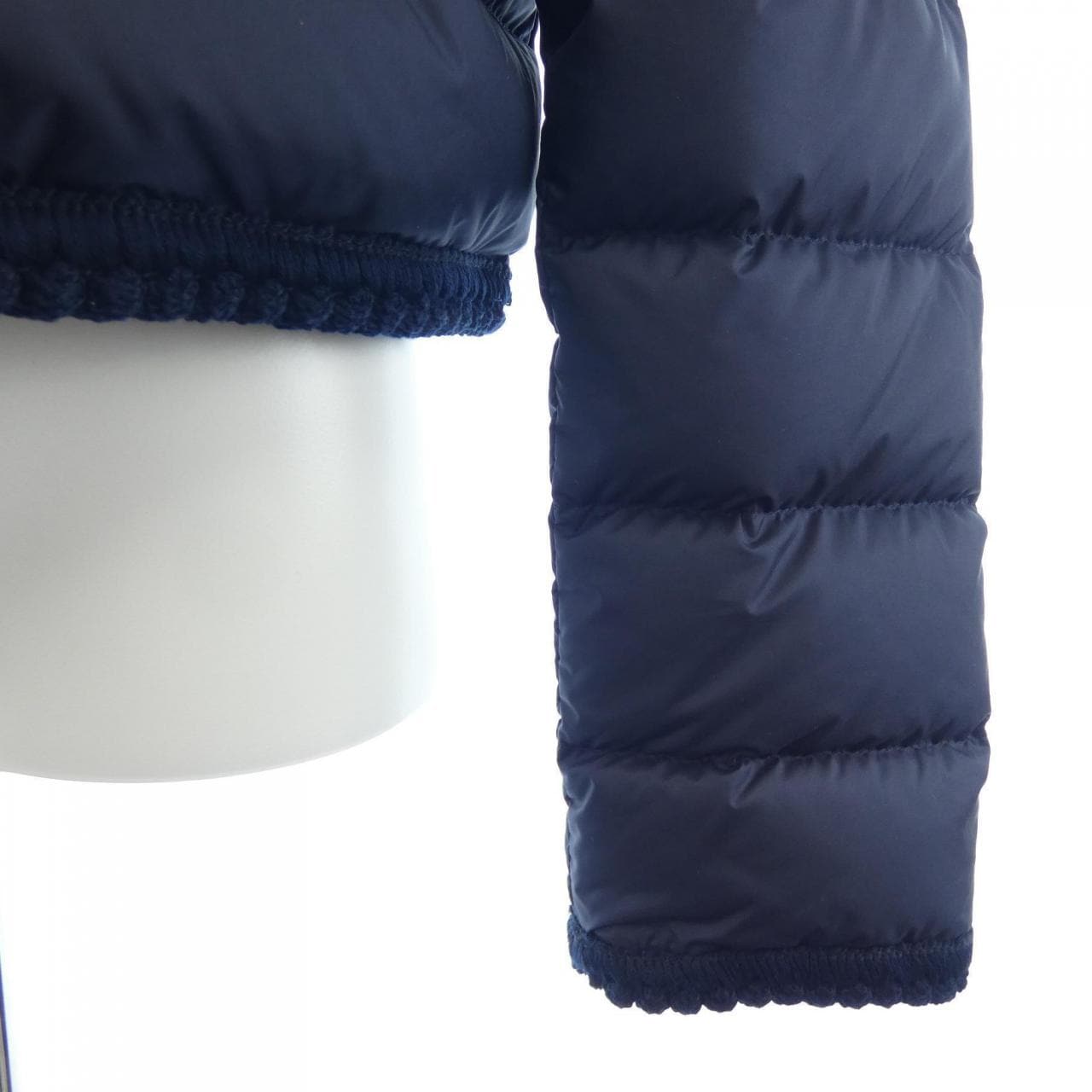 モンクレール MONCLER GENCAY ダウンジャケット