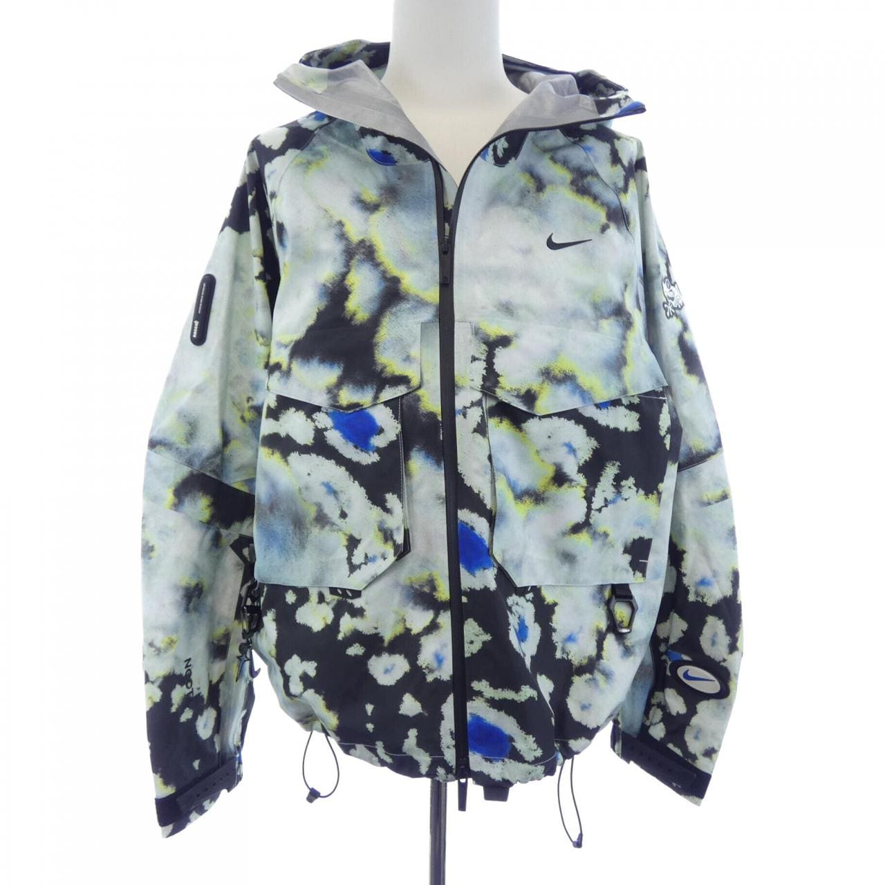 ナイキ NIKE FV1931-107 ブルゾン