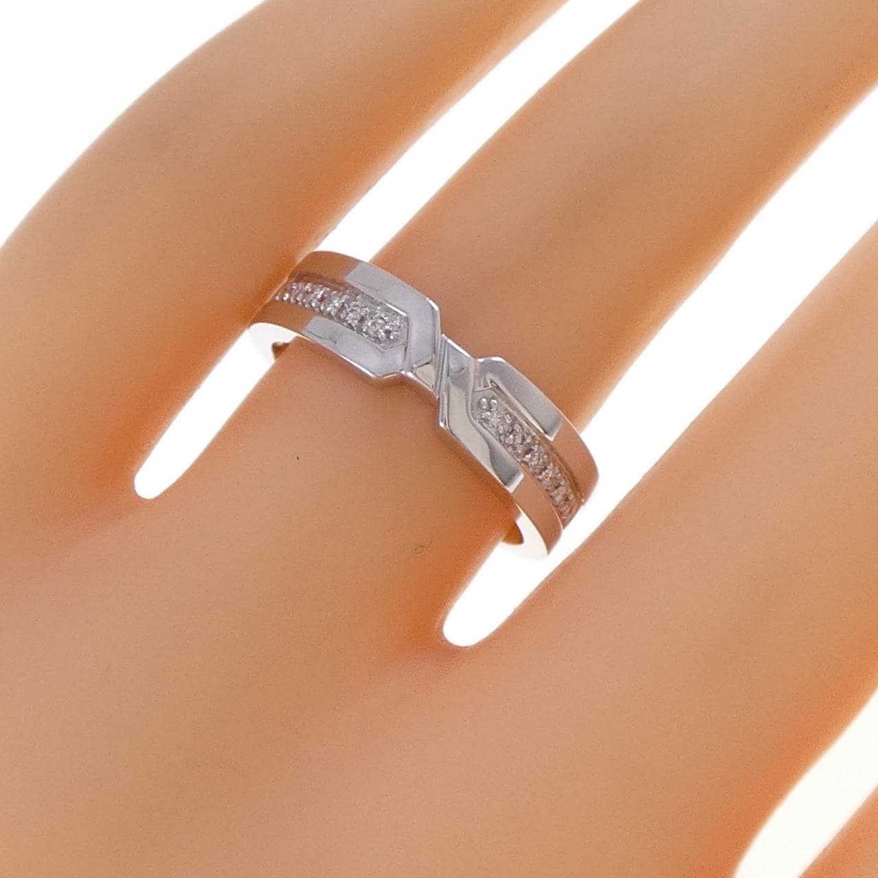 K18WG ダイヤモンド リング