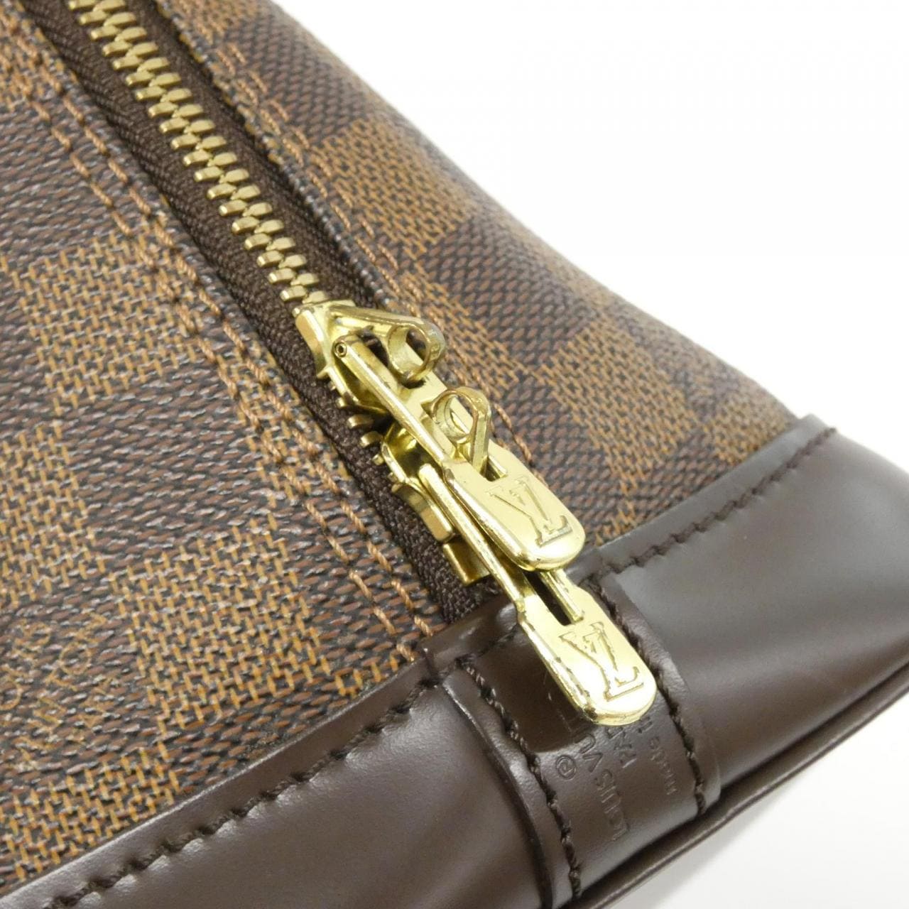 LOUIS VUITTON Damier Alma PM N51131 Bag