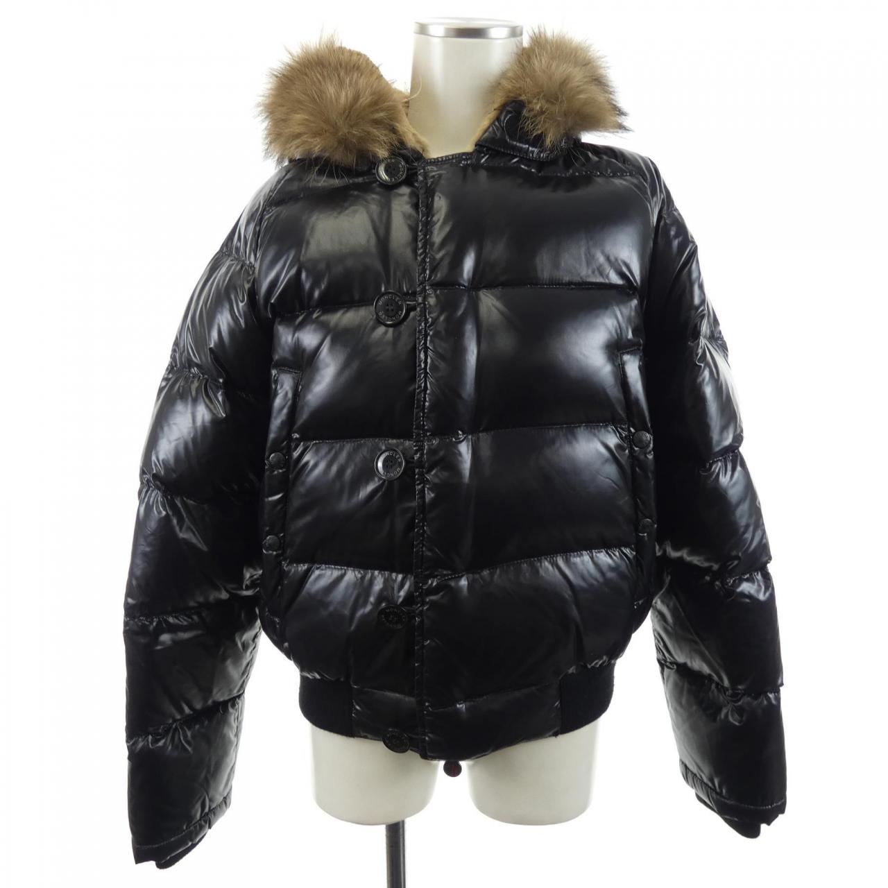 モンクレール MONCLER 41323/91 BULGARIE ダウンジャケット