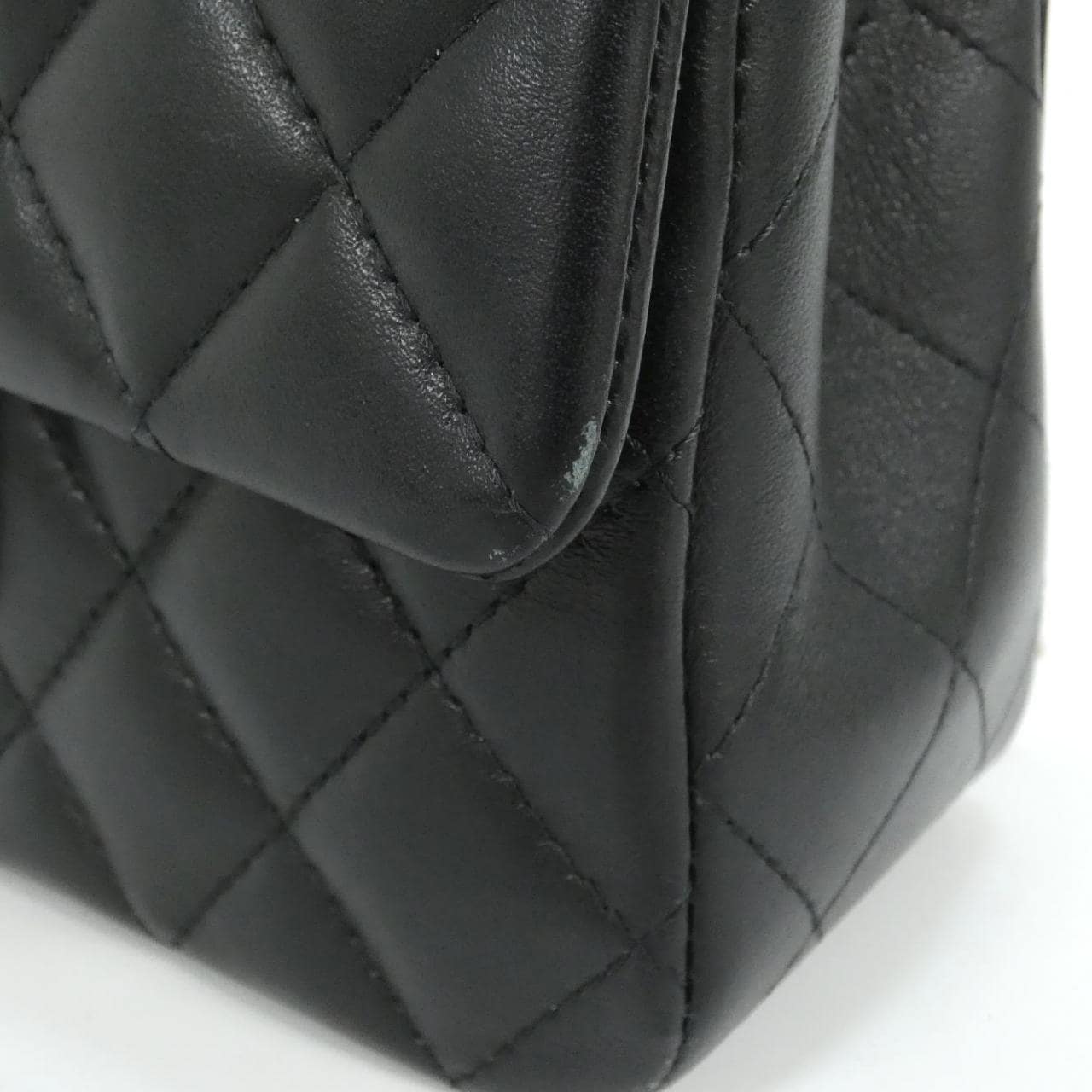 シャネル AS2431 バッグ