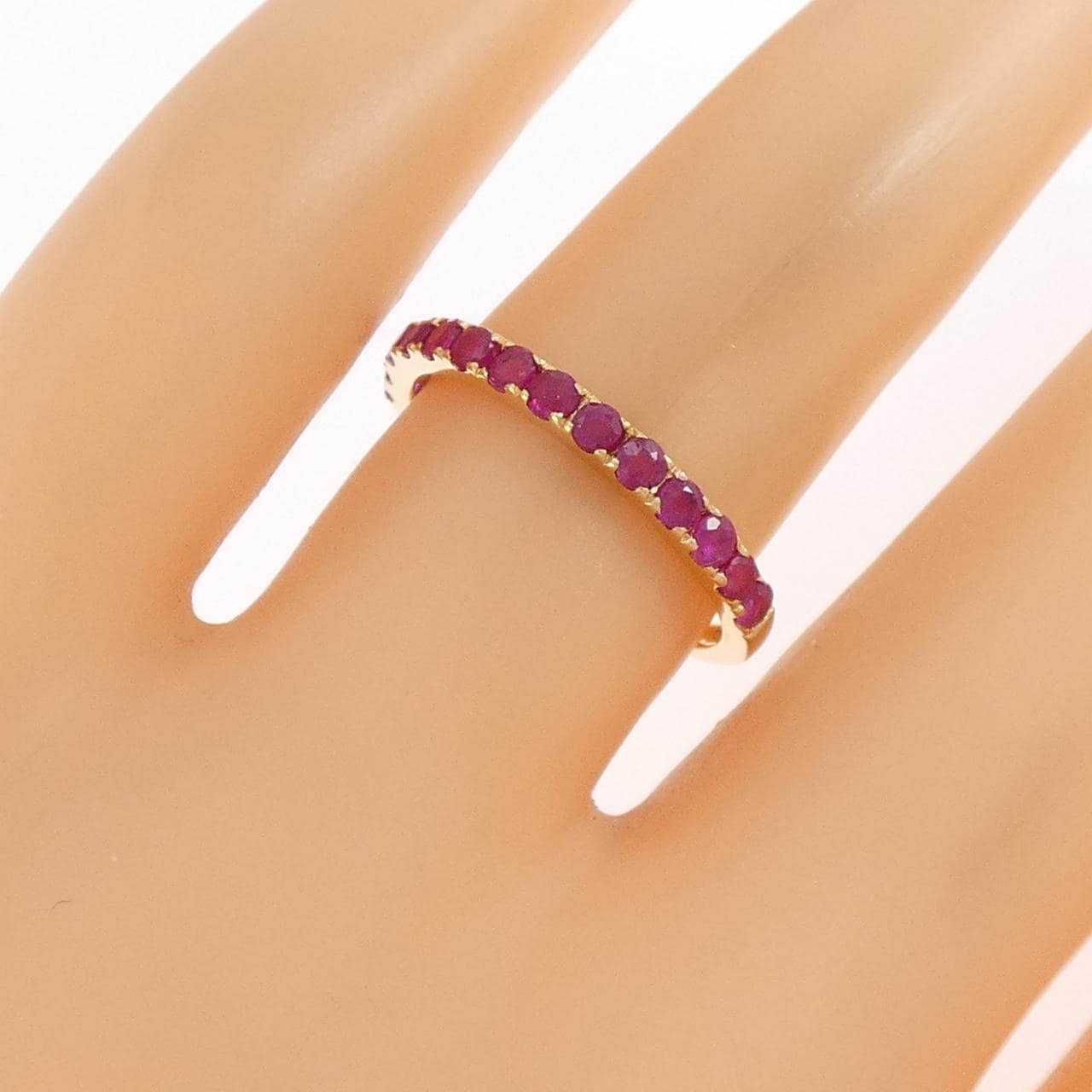 K18YG ルビー リング 0.68CT