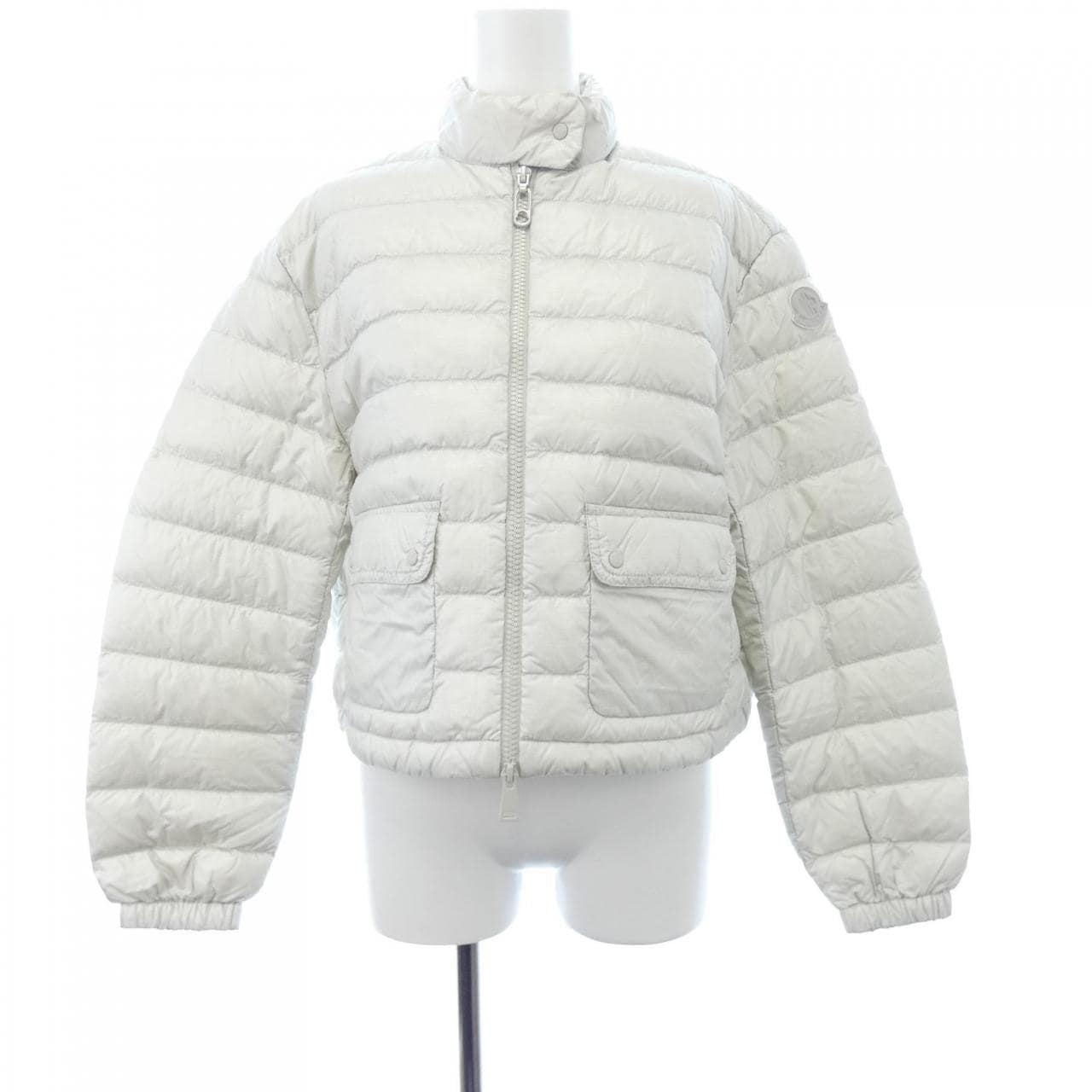 モンクレール MONCLER ダウンジャケット