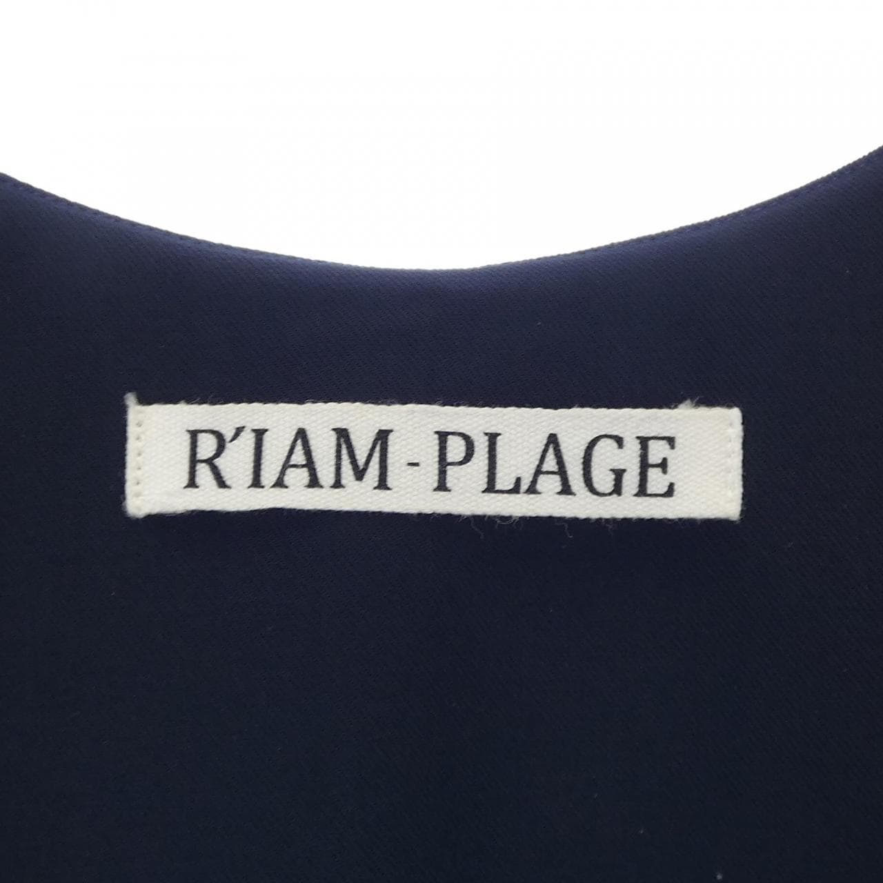 Plage One Piece