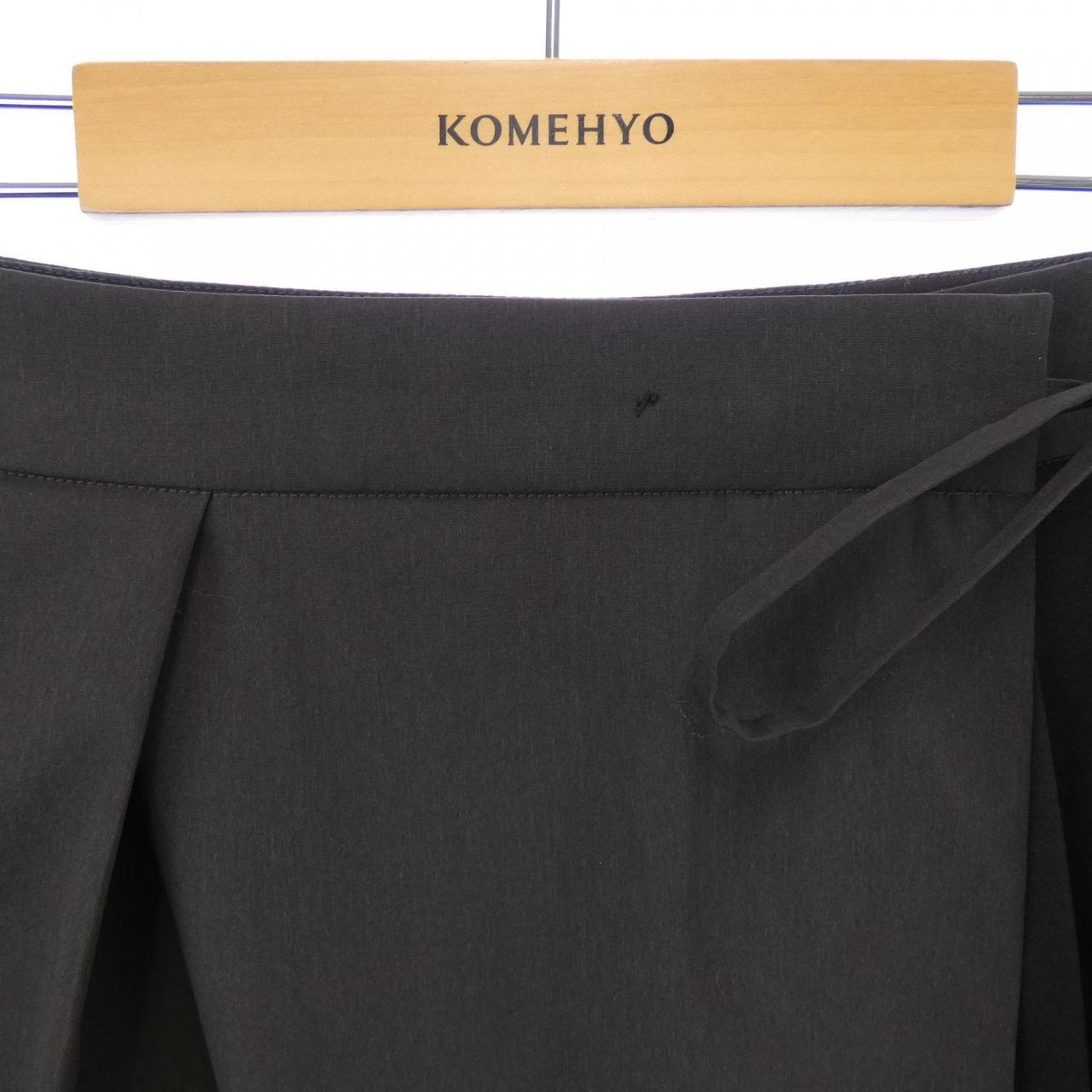 ニューバランス NEW BALANCE スカート