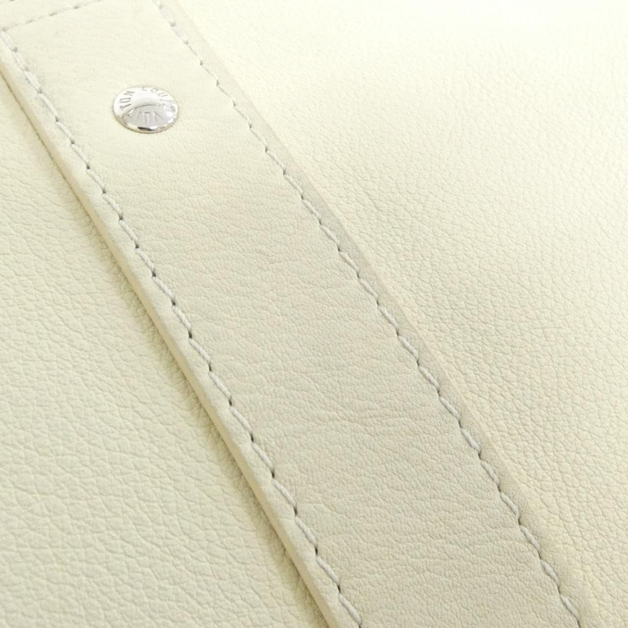 ルイヴィトン シティ キーポル M59670 ショルダーバッグ