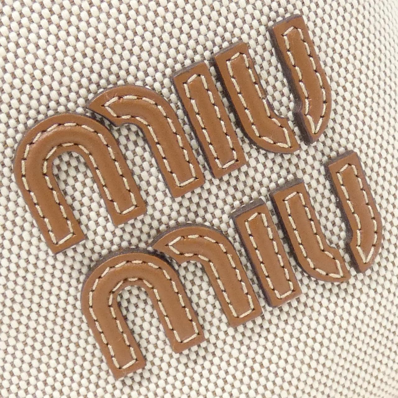 MIU MIU 5BE090 單肩包
