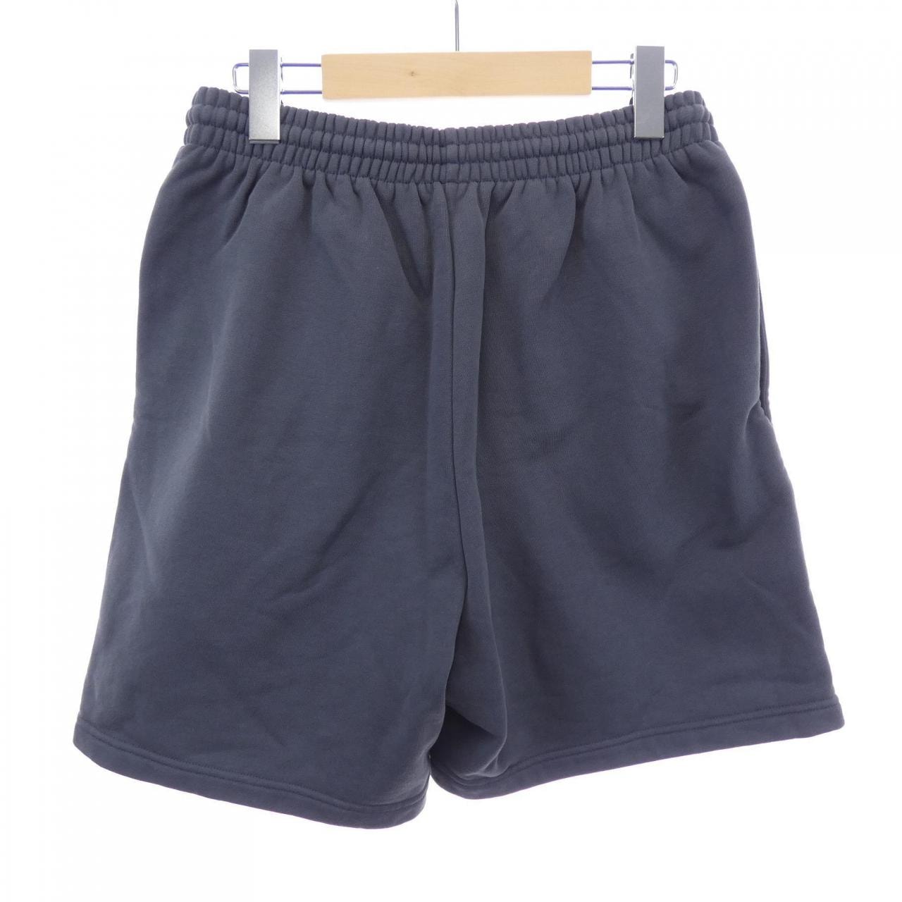 バレンシアガ BALENCIAGA WARDROBE 676137 TKVI9 UNISEX ショートパンツ