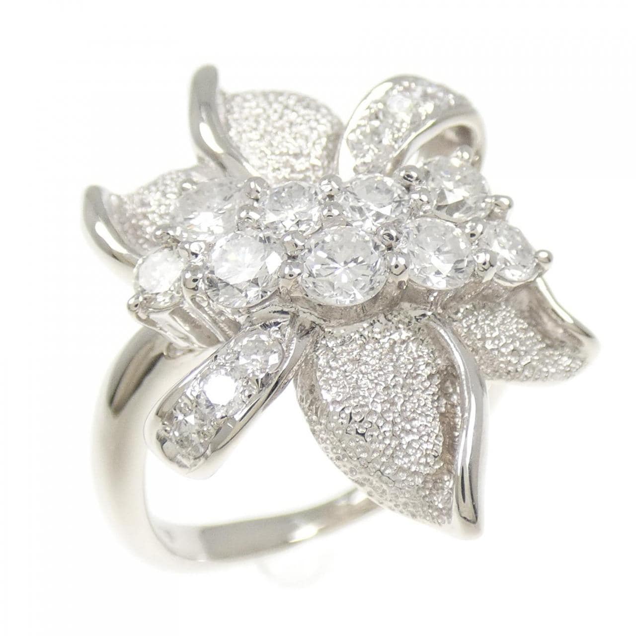 PT900 フラワー ダイヤモンド リング 1.00CT