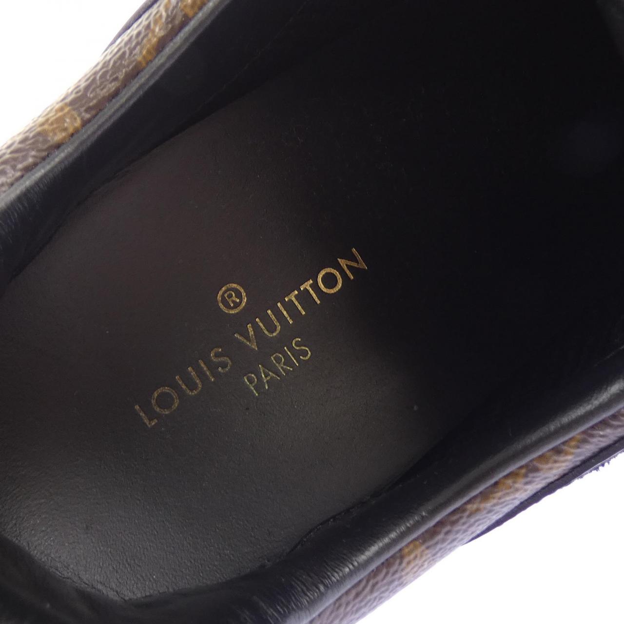 ルイヴィトン LOUIS VUITTON ランアウェイライン スニーカー