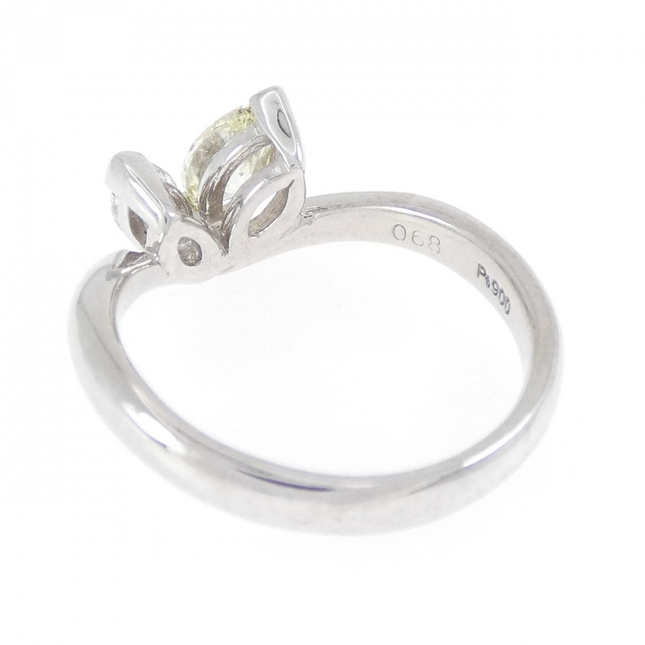 PT900 ダイヤモンド リング 0.68CT