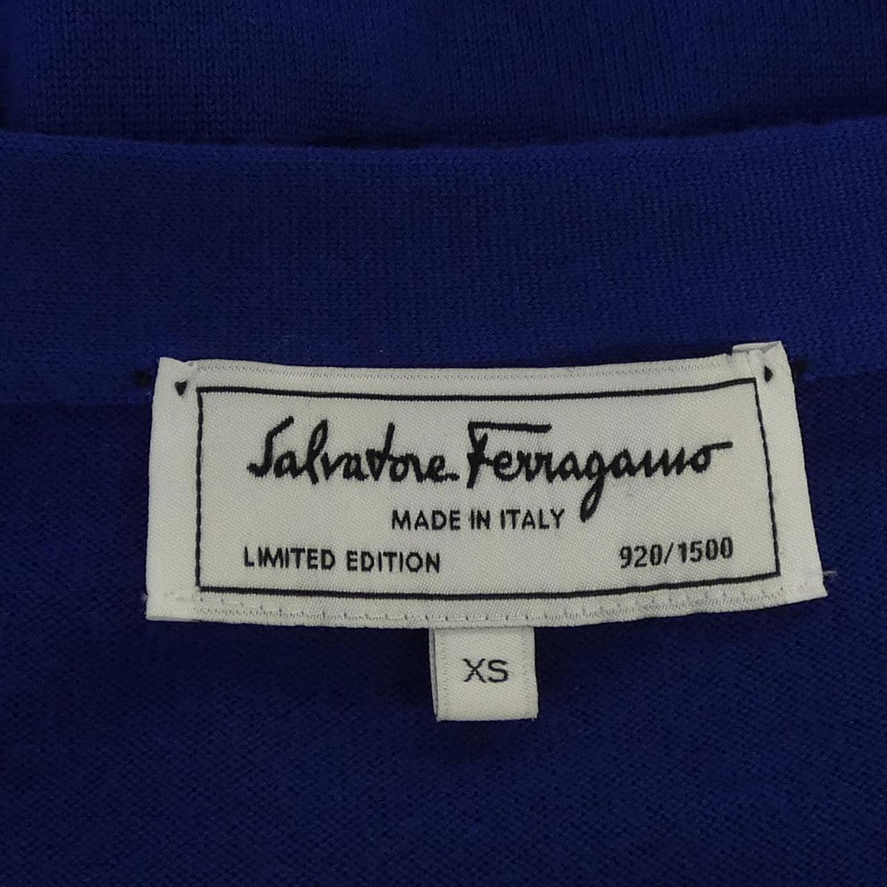 サルヴァトーレフェラガモ SALVATORE FERRAGAMO カーディガン