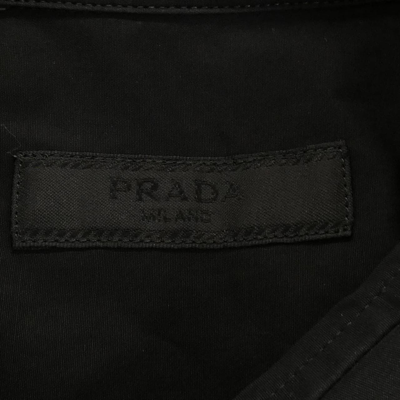 プラダ PRADA トライアングルロゴ UCN549 SOOO 1XV2 シャツ