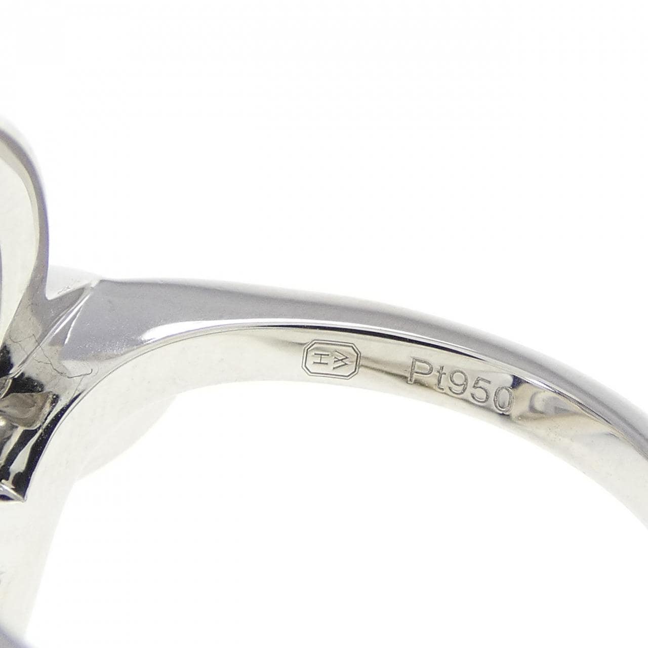 ハリーウィンストン リリークラスター リング