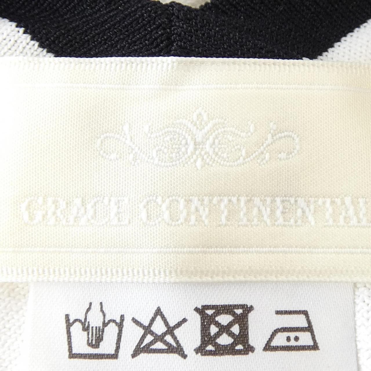 グレースコンチネンタル GRACE CONTINENTAL ケープ