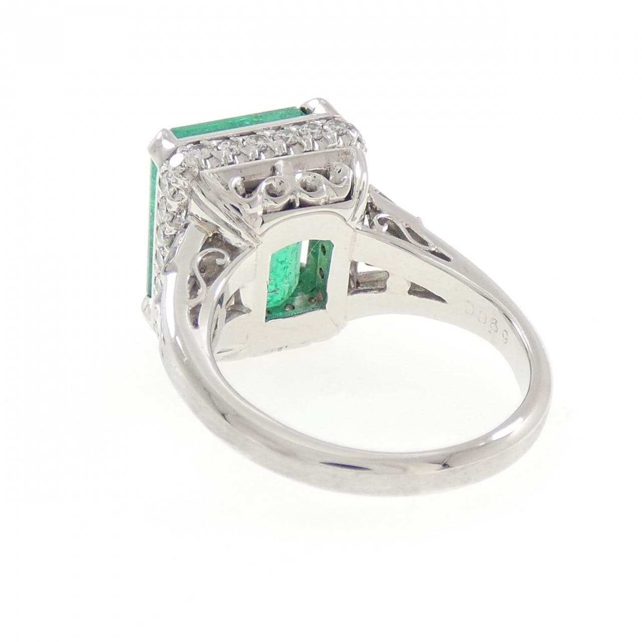 PT900 エメラルド リング 7.59CT コロンビア産