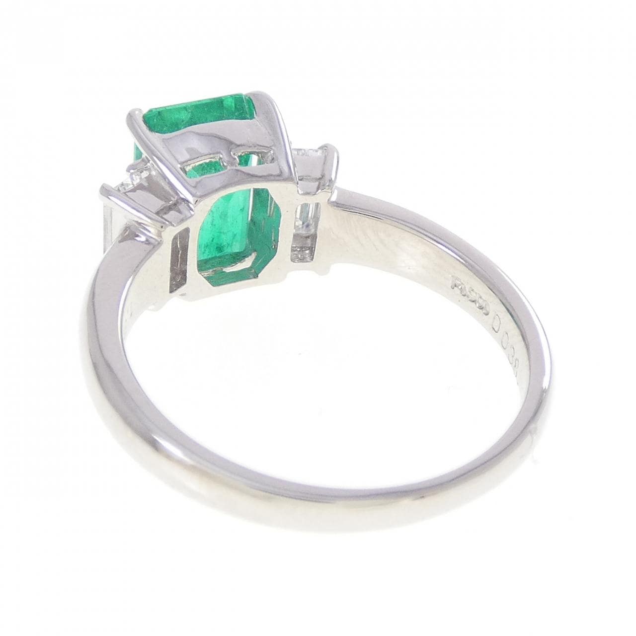 PT900 エメラルド リング 1.973CT