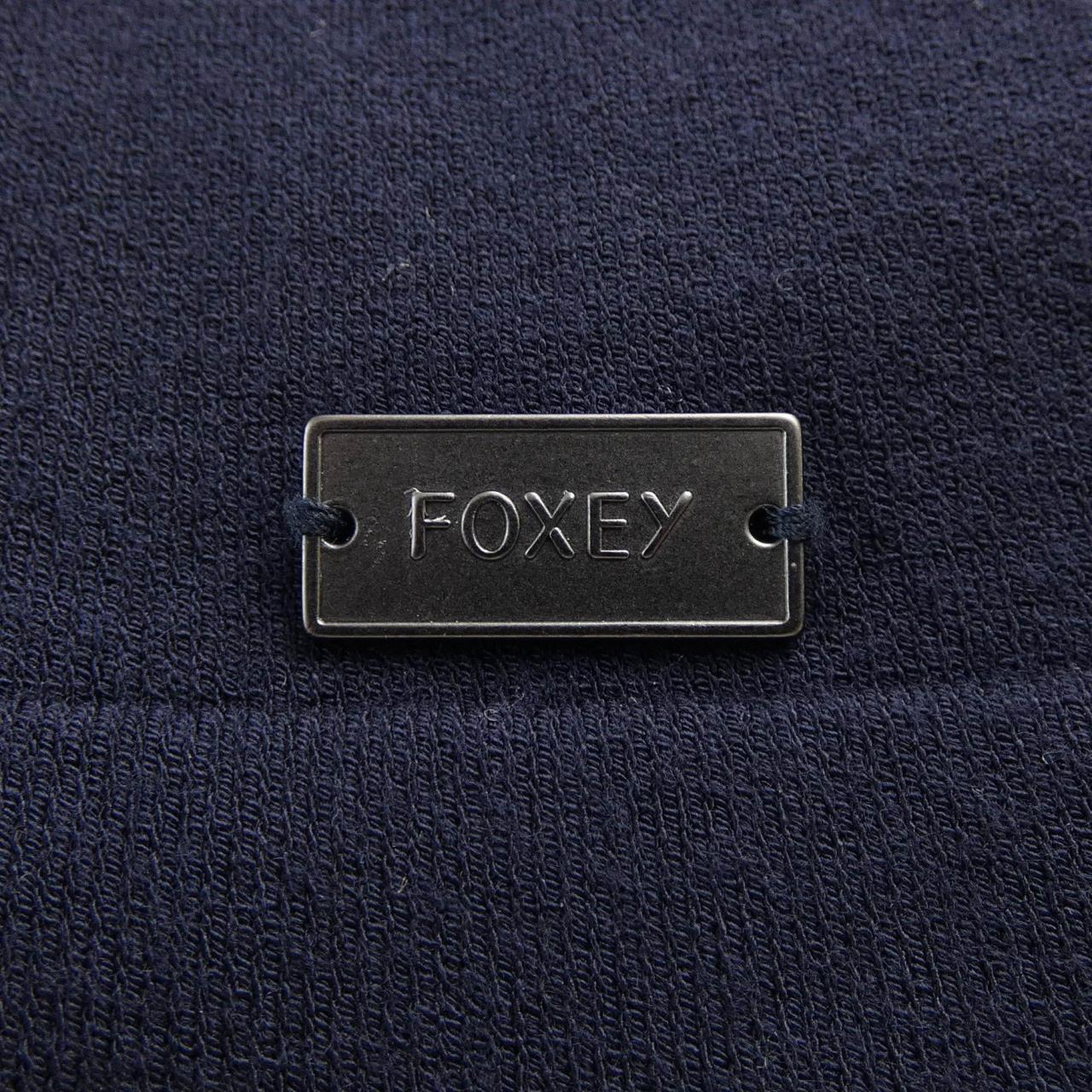 フォクシー FOXEY トップス