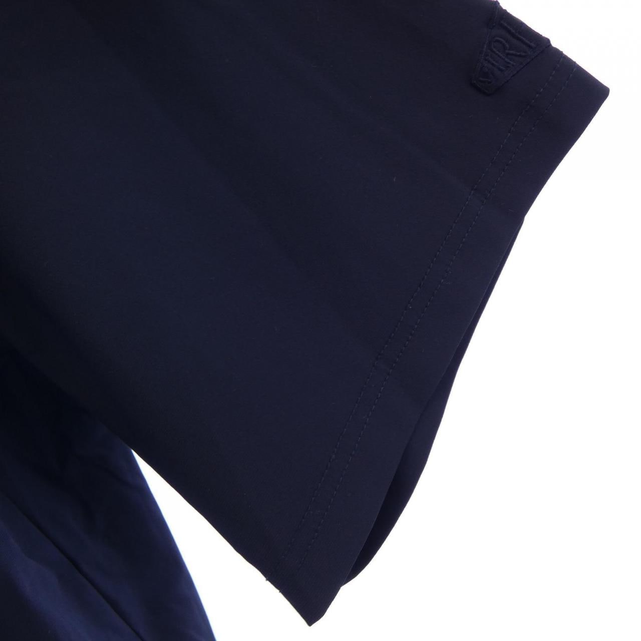 OPTIMUS VIRI DARI トップス