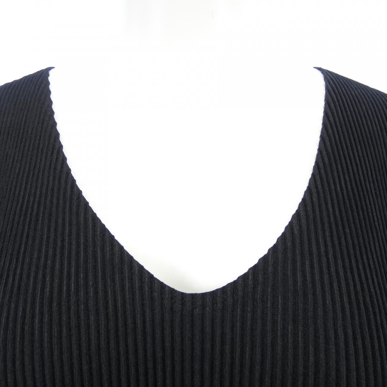 プリーツプリーズ PLEATS PLEASE PP31-FT275 トップス