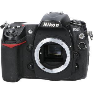 NIKON D300