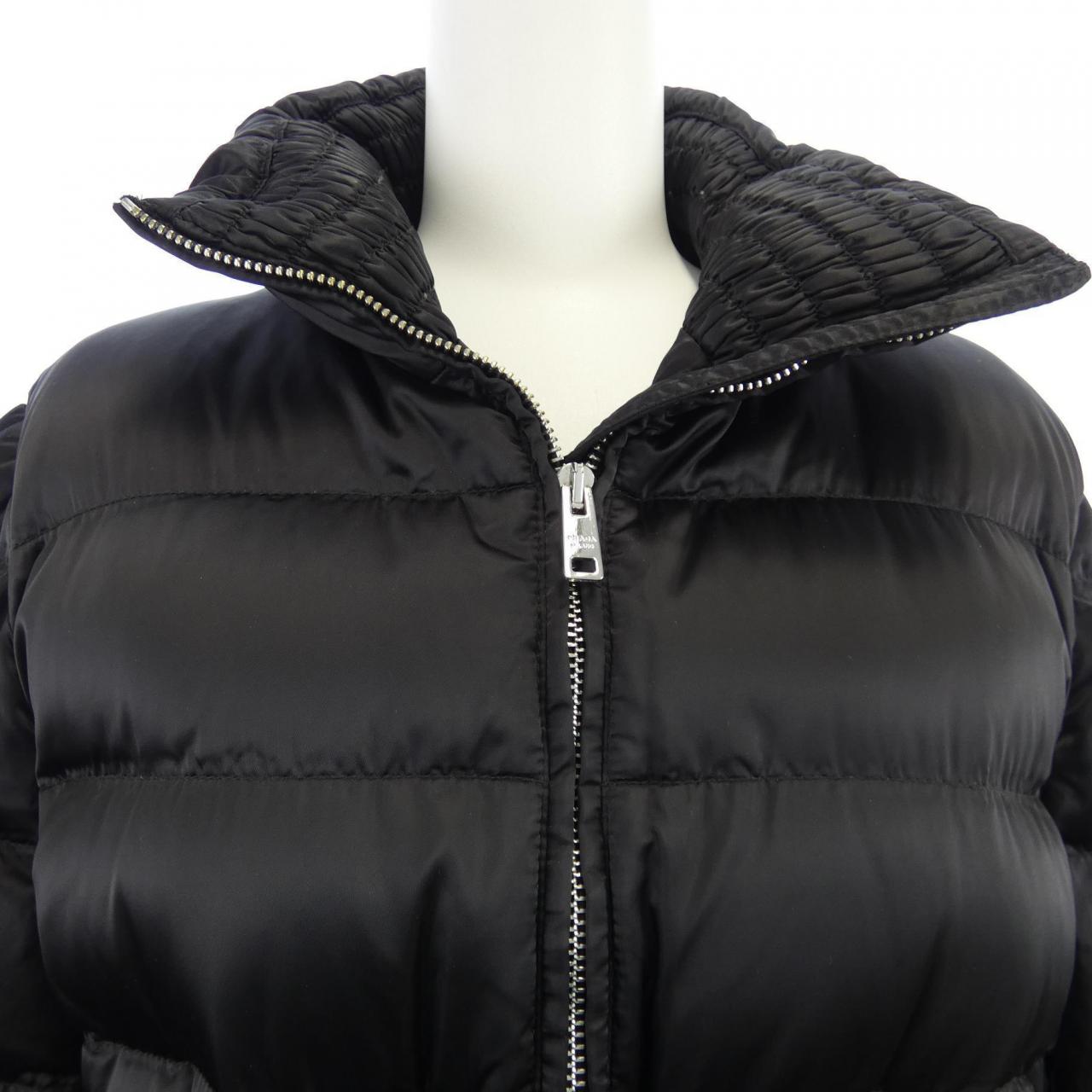 プラダ PRADA ダウンジャケット
