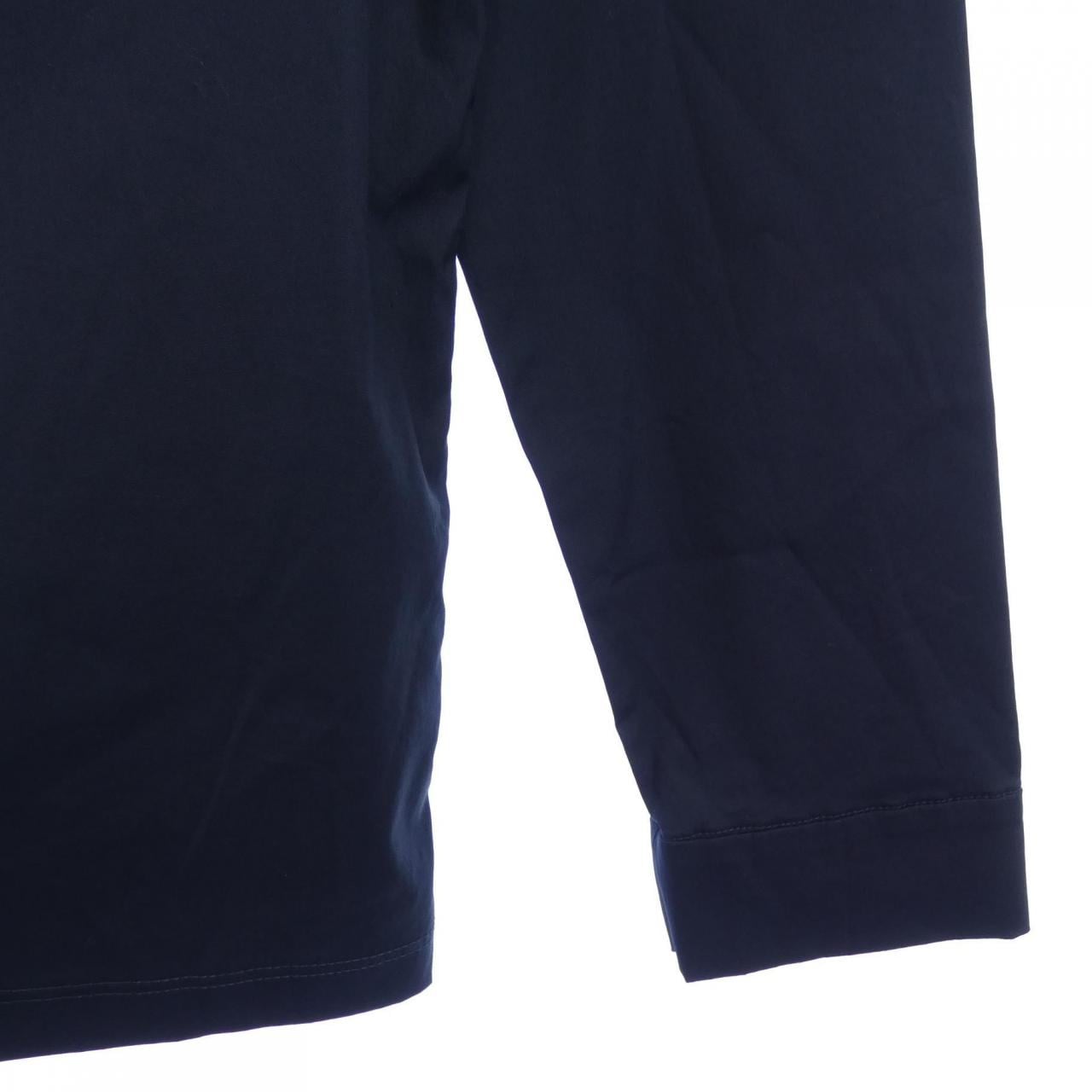 Prada PRADA 240638 S171上衣