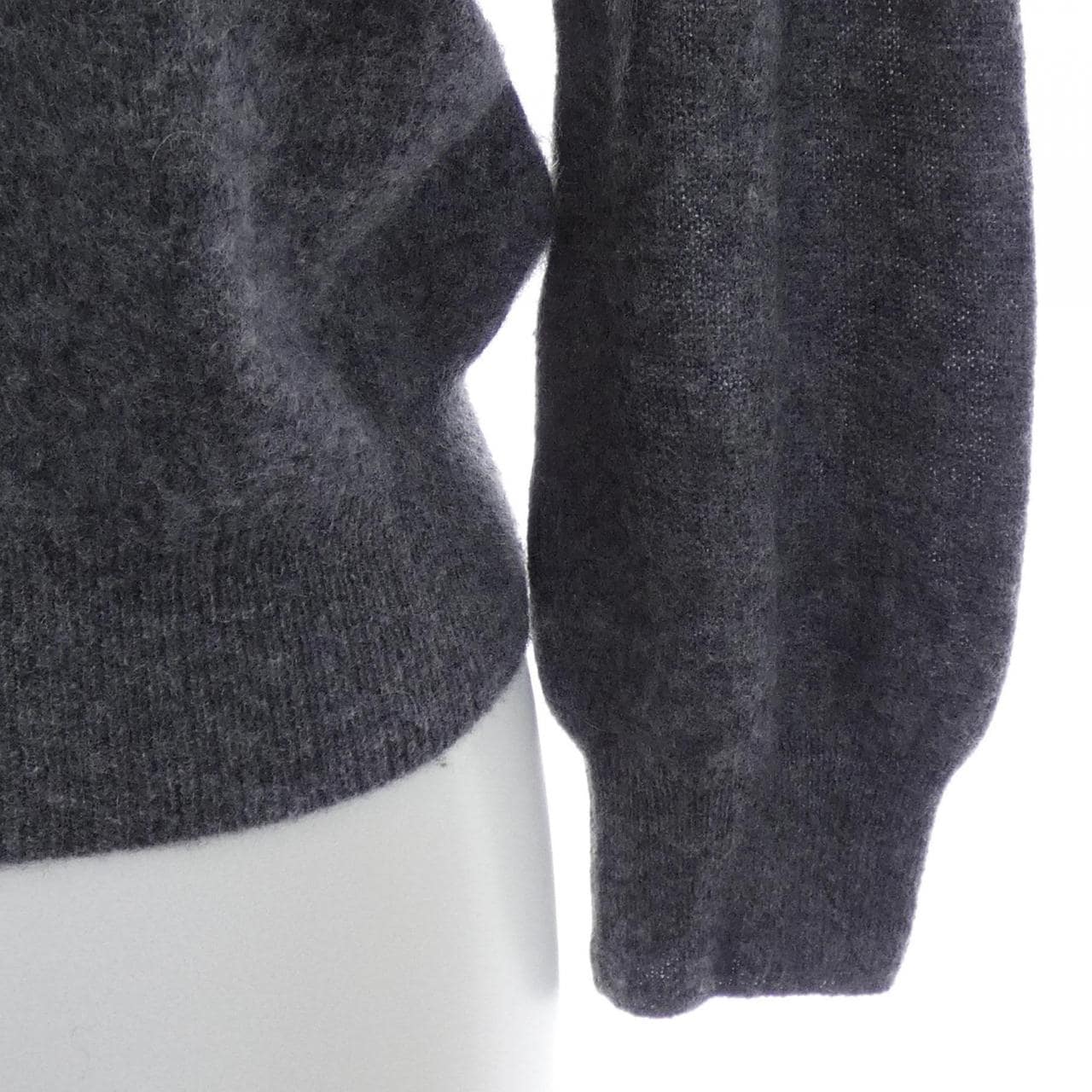 クリスチャンディオール CHRISTIAN DIOR DIOR TRIBALES 354S48AM053 ニット