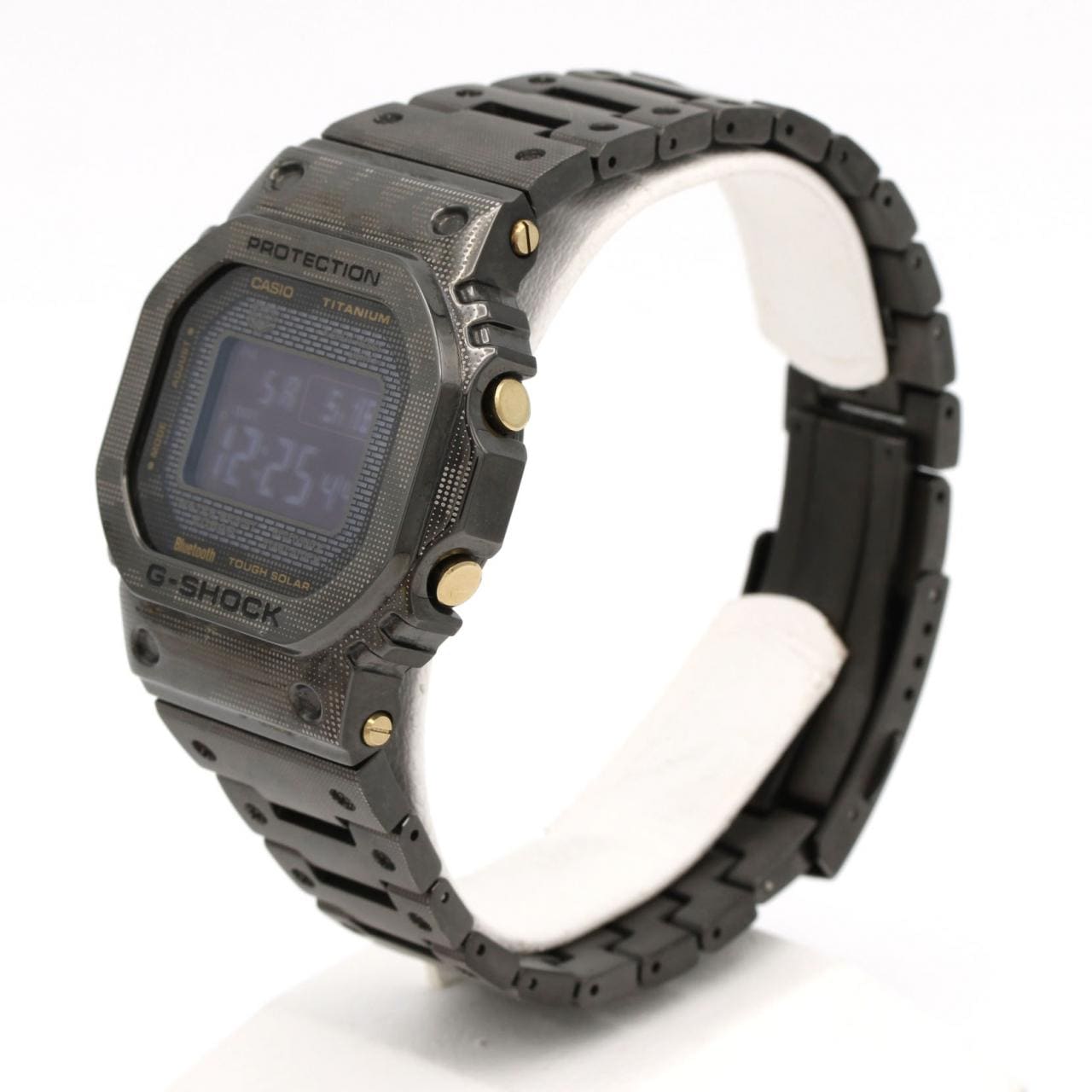カシオ G-SHOCK 電波時計 GMW-B5000TCM-1JR TI ソーラークォーツ