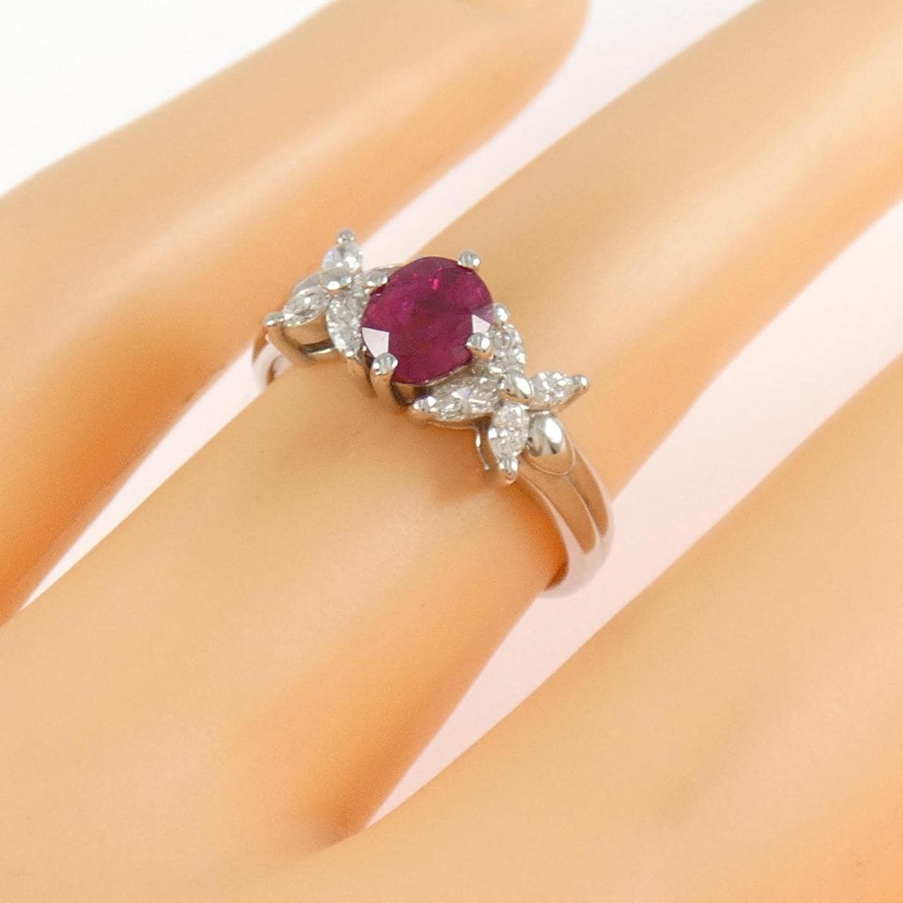PT900 ルビー リング 0.99CT