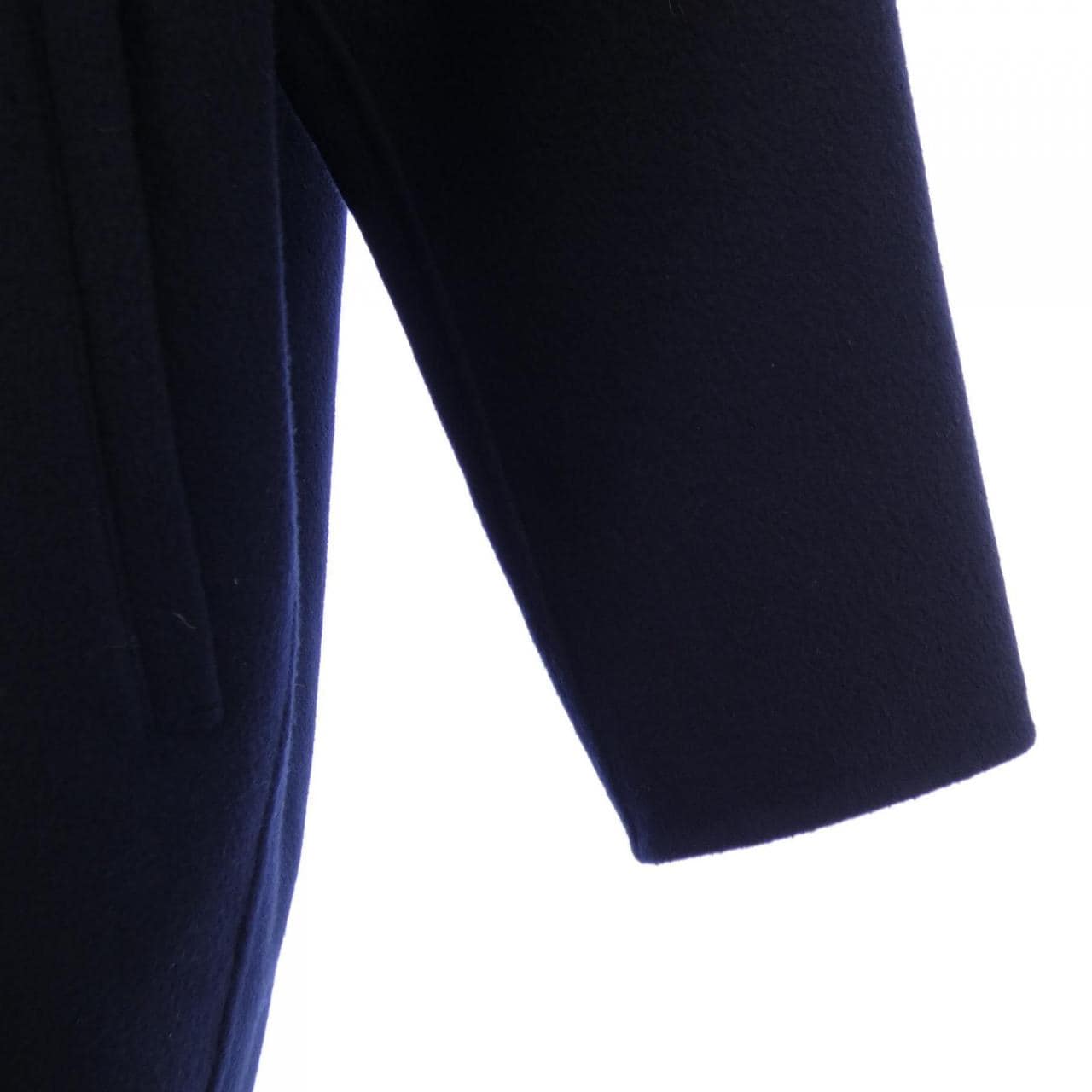 ニジュウサンク 23区 コート