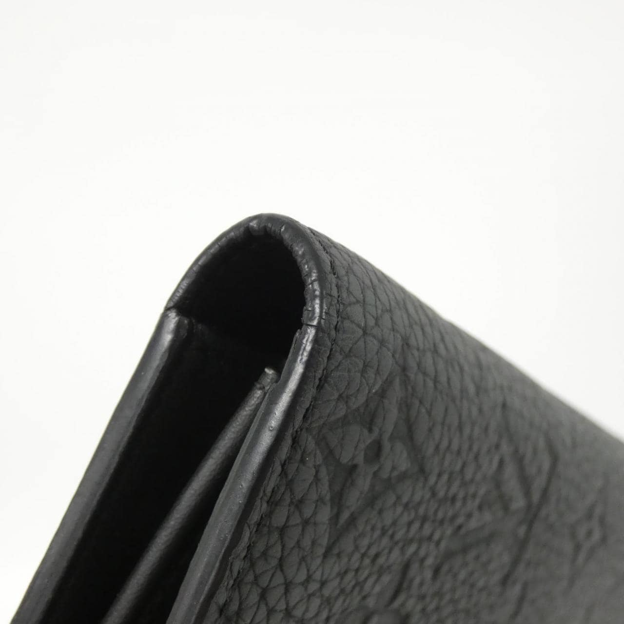 LOUIS VUITTON Taurillon Monogram Portefeuille Brazza M69038 钱包